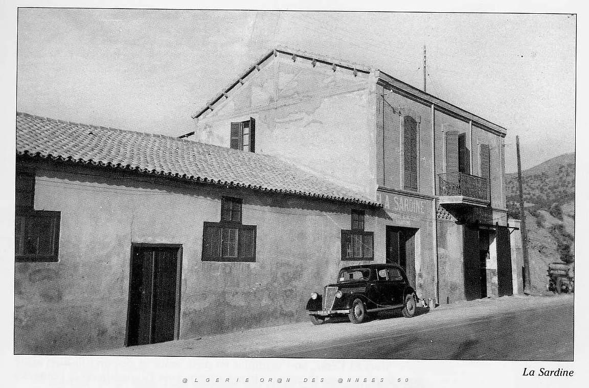 CD ec 20 Mers el kebir village A.JPG